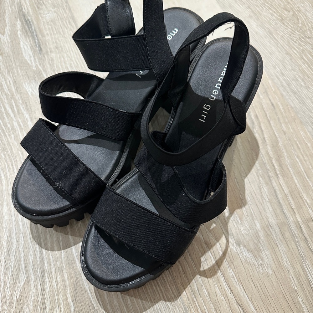 Madden Girl Black Strappy Sandals